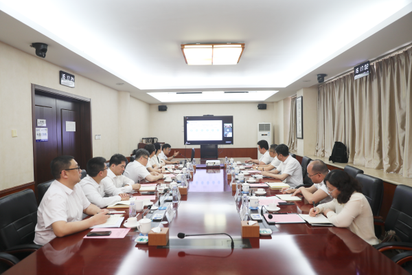 中核二四公司與中核華緯開展工作交流