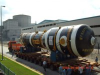 嶺澳二期首臺蒸汽發生器運抵大亞灣核電基地